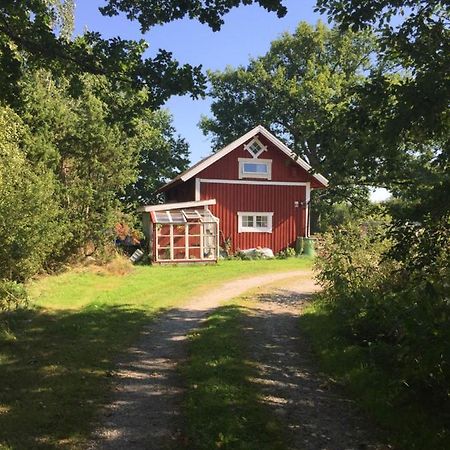 Ranch Moerby Bed & Breakfast Stora Mellosa Eksteriør bilde