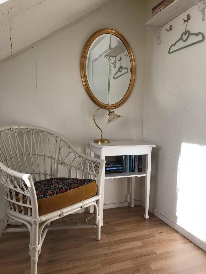 Ranch Moerby Bed & Breakfast Stora Mellosa Eksteriør bilde