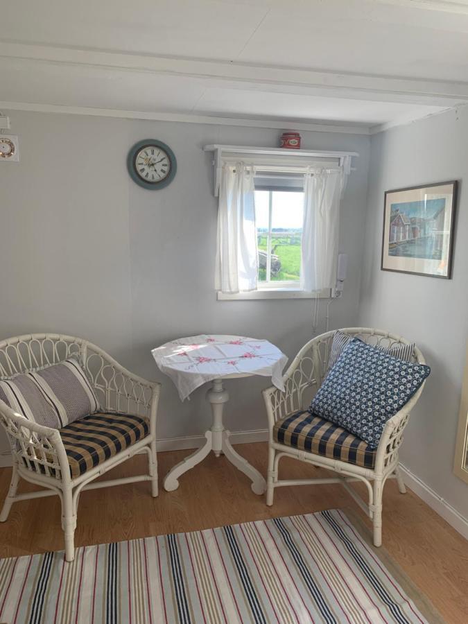 Ranch Moerby Bed & Breakfast Stora Mellosa Eksteriør bilde