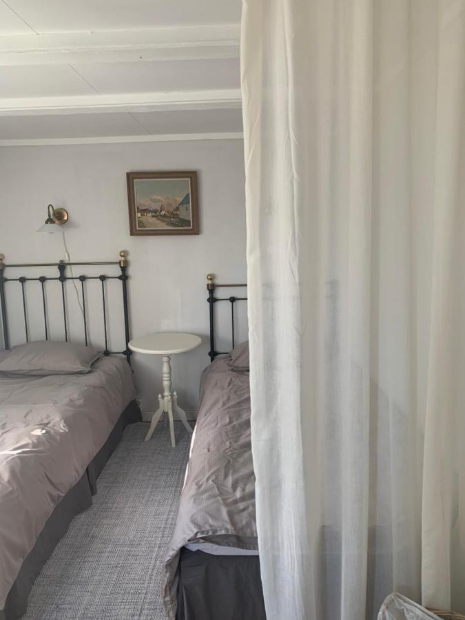 Ranch Moerby Bed & Breakfast Stora Mellosa Eksteriør bilde